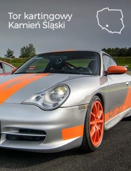 Sportowe Porsche na torze wyścigowym