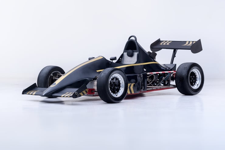 Jazda za kierownicą bolidu