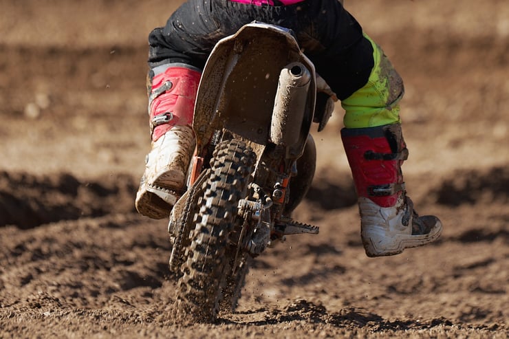 opona motocrossa
