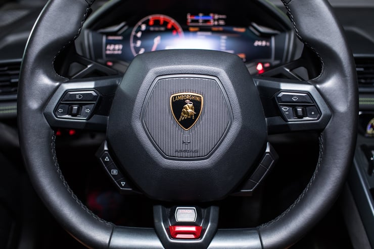 lamborghini wnętrze